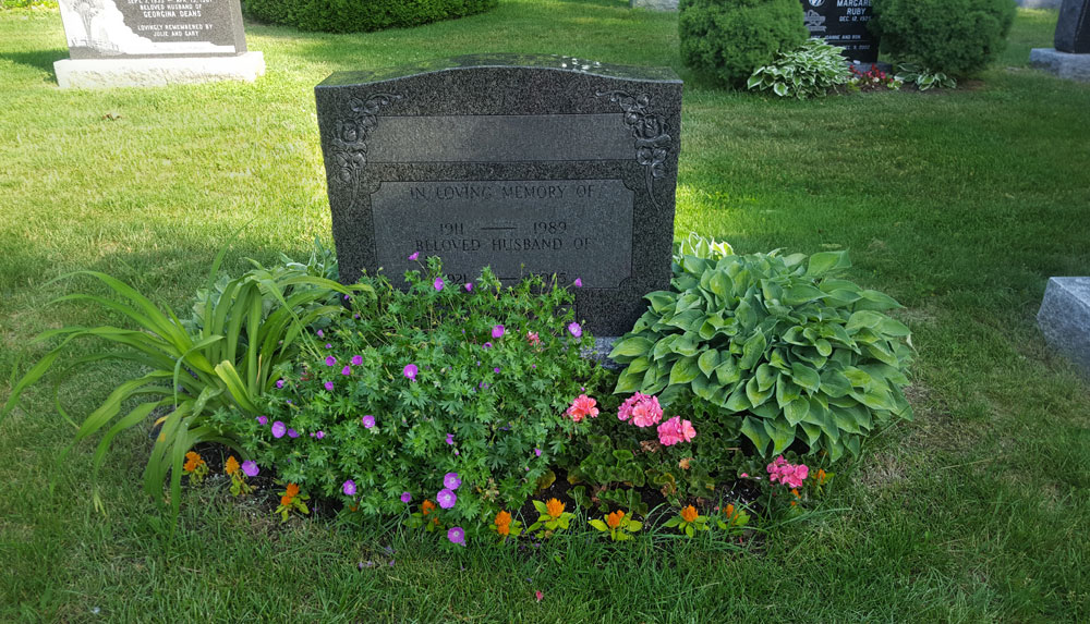 Marcela's Grave Care Services